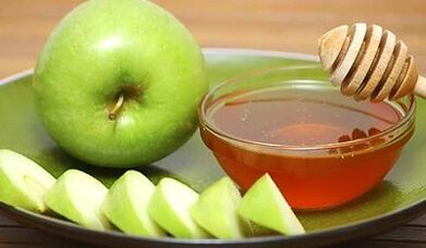 Apple facial mask can promote facial skin rejuvenation